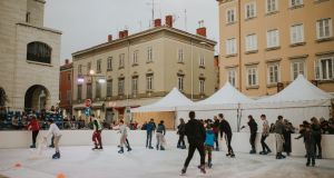 29.11. / Otvorenje klizališta